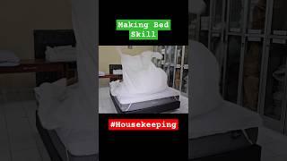 High skill of Making Bed #housekeeping #makingbed #makingbed #youtubeshorts