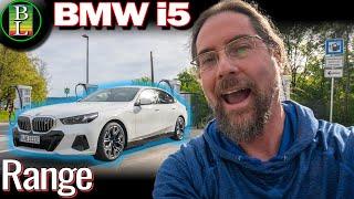 How far can the BMW i5 xDrive40 drive at 130 km/h (range test)