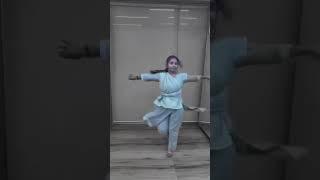  Experience the Art of Kathak with Our Expert Guru! 
