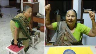 82-year-old granny lifts weights and does squats in a saree. Inspiring video goes viral