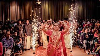 Kerala Bride entry dance  2020 #kerala #bride #bride solo #kannadikudumkooti