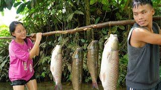 Floodwaters rising: Pao and Sua lucky to catch giant fish / SUNG A PAO HG