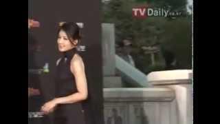 Lee Si Young red carpet at 47th BaekSang Arts Awards 2011 on 26May11