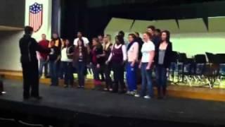 Lincoln High School's Vocal Essence singing Carol of Bells