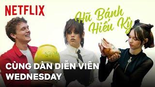 Hũ bánh hiếu kỳ cùng dàn diễn viên Wednesday | Netflix