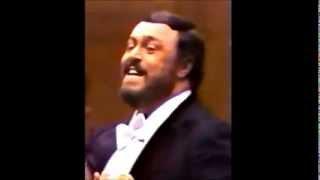 Luciano Pavarotti sings Live an Amazing High D Flat in 1979