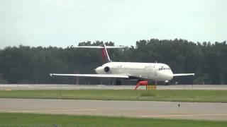 Delta Air Lines Powerful MD-88 Takeoff Minneapolis Int'l Airport