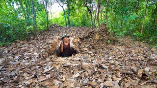 Built Top Secret Underground House, Girl Living Off Grid Alone 2024