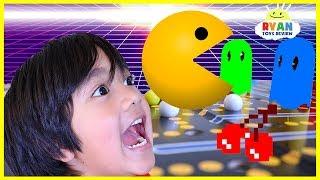 Ryan Plays Vintage Pac Man Board Game!!!