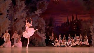 The Nutcracker  - Sugar Plum Fairy Variation: Khoreva, Nagahisa, Somova (Mariinsky)