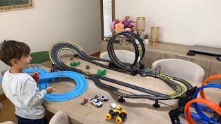 Yusuf Fatih Selim’in süper mario, hotwheels yarış setlerini test ettiNe kadar hızlılar görelim