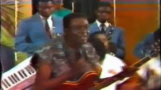 NGUIME MANULO - dina la bobe ( decembre 1988 ) Yaounde