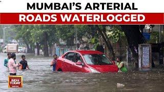 Heavy Rains Lash Mumbai, People Wade Through Knee Deep Water | India Today