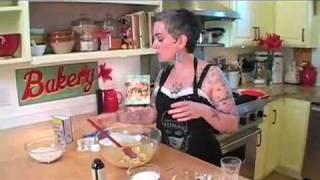 Sarah Kramer makes Chocolate Chip Cookies on Every Day Dish TV