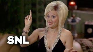 Long Island Medium - SNL