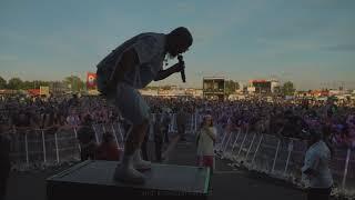 Potter Payper Helps A Fan Then Continues To Perform 'Purple Rain' at Wireless Festival Birmingham