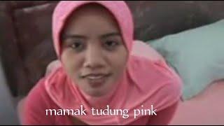 Bokeh tante tudung pink