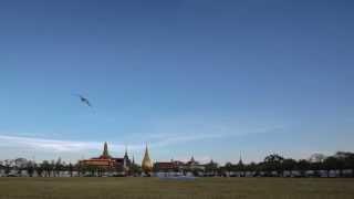 SANAM LUANG 01 : A Day-to-night Time-lapse Artificial Light Involved