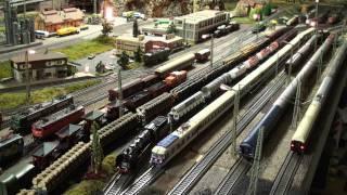 Märklin Modellbahn Marklin Layout: 8 Züge 8 Trains in HD