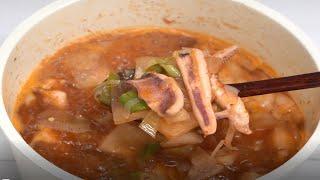 깊고 시원한 국물맛!! 간편레시피 엄아표요리 오징어무국 / Mom's Cooking squid radish soup