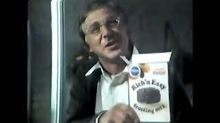 Pillsbury Rich 'N Easy Frosting Commercial (William Christopher, 1974)