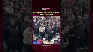 Yıldız Teknik Üniversitesi'nde yılbaşı ağacına tepki olarak namaz kıldılar