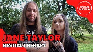 Jane Taylor | Pokec o Bestial Therapy, Stay Down a tak dále