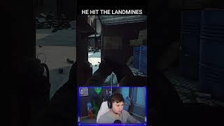 He hit the landmines!!!  #escapefromtarkov  #tarkov #scav #eft #escapefromtarkovhighlights #gaming
