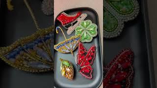 Броши из бисера и кристаллов. #бисер #брошь #брошьизбисера #брошьручнойработы #подарок #москва #live
