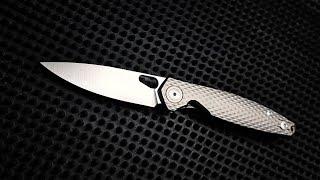 Reviewing Disassembling & Testing the @GiantMouseKnives ACE REO in  Titanium