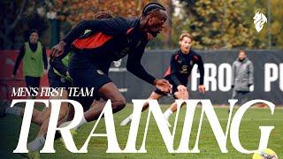 Passing, dribbling, intensity: build-up to #MilanJuve | Inside Milanello | AC Milan Training