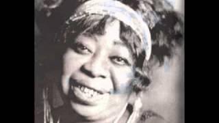 Gertrude 'Ma' Rainey - Black Dust Blues