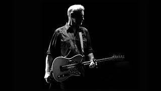 Billy Bragg - Rich Men Earning North of a Million