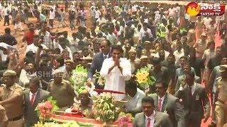 YS Jagan Grand Entry @ YS Jagan Oath Ceremony | IGMC | Vijayawada