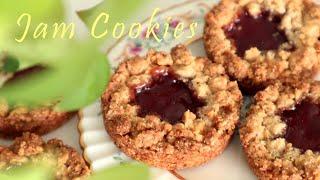 Absolutely perfect little desserts! And so pretty! Jam Cookies