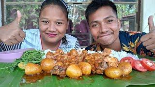 Eating delicious spicy  chicken leg piece curry n big potato with salad @nagavillagefood