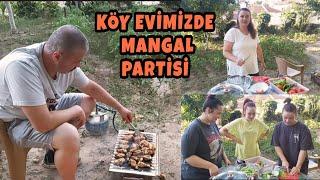 KÖY EVİMİZDE MANGAL YAPTIK | BAHÇEDE PİKNİK | KIRSAL YAŞAM | KÖYE GÖÇ | KÖYDE YAŞAM