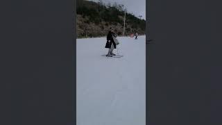 이수창 스키 타다가 박혀 ... 재빠른 조치로 건강에는 별 이상 없어