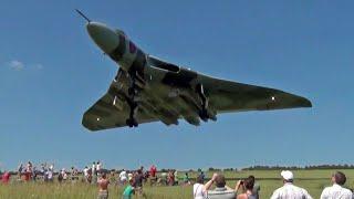 The Greatest Low Flybys & Airshow Moments " Bobsurgranny "