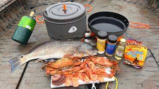 SEAFOOD FEAST - CATCH N' COOK OCTOPUS, SHRIMP, CRABS AND FISH!