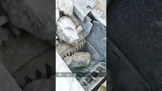 Which is better, jaw crusher or cone crusher?