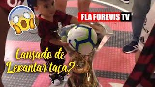 BABY GUTO | TORCIDA FAZENDO A FESTA | FLA LEVANTANDO A TAÇA