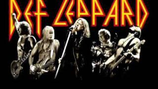 Def Leppard Gods Of  War (with lyrics)