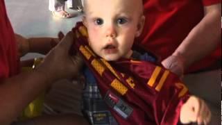 Cyclone Toddler Discovers Camera, Adorableness Ensues