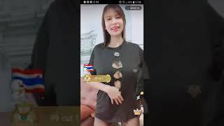 Gái Thái cắt áo khoe bưởi trên bigo live