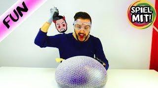 Größten Orbeez Anti Stress Ball der Welt zerstören! Spiel mit mir Kinderspielzeug Experimente