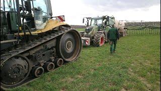 Cat MT765d hilft Fendt 720 v mit  Briri Güllewagen