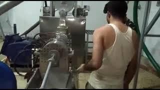 Sameer Soya badi  operator chahie contact Karen