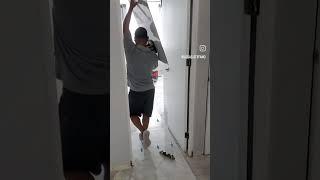 Installing large format tiles with grabo #diy #hack #grabo #tiles #tiling