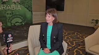 Julia Simpson, CEO del WTTC, entrevista de Karina Giorgenello en Raid, Arabia Saudita